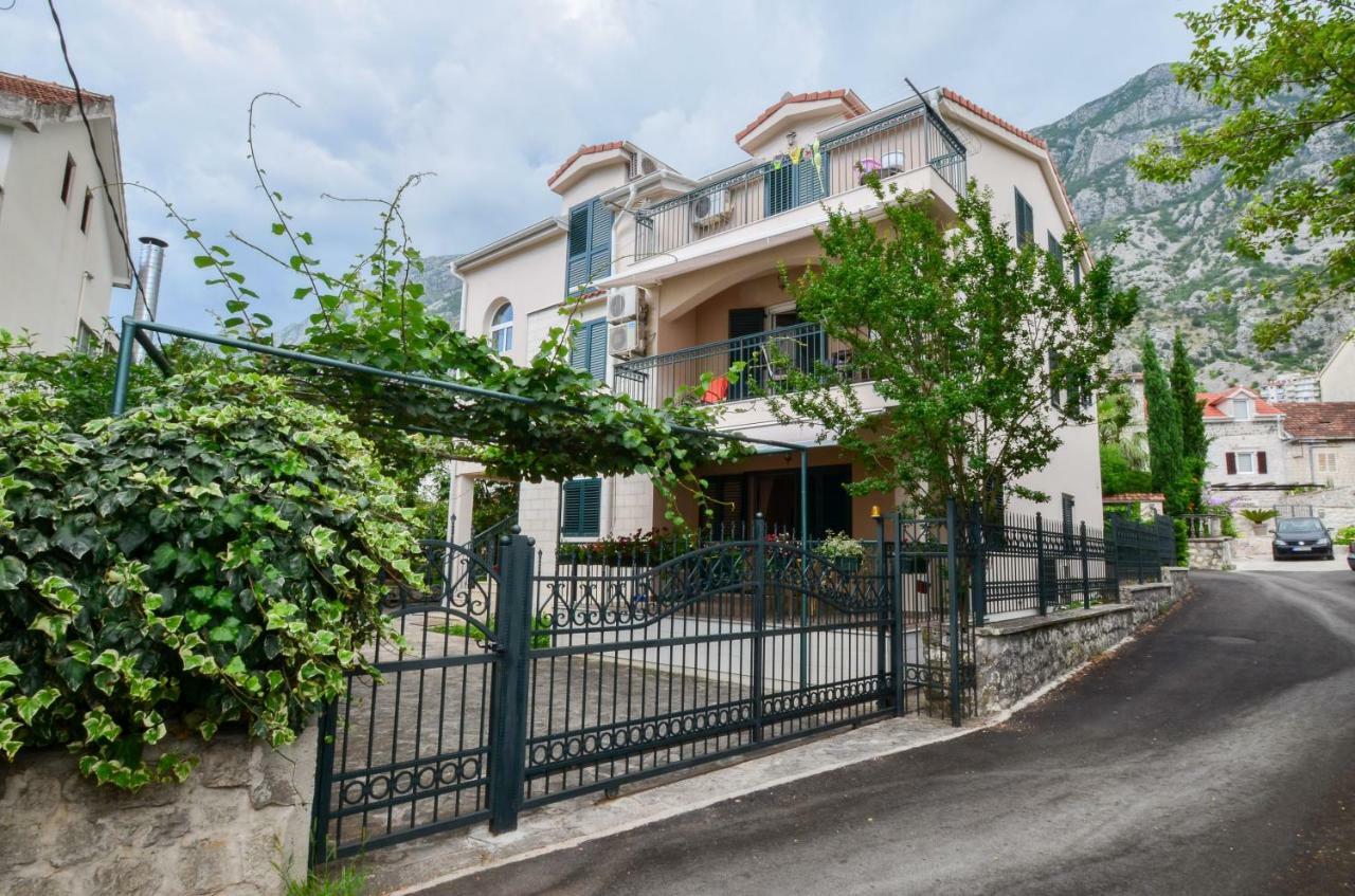 Apartment Radulovic Kotor Ngoại thất bức ảnh